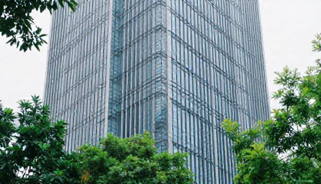 设计过程中如何确保安全操作的实施